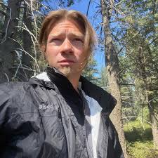 He also went to rehab and then there were the two women who publicly accused matt of sexual assault. Vor Tod Alaskan Bush People Billy Versohnte Sich Mit Matt Promiflash De