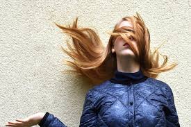 However you need to make sure your hair isn't too greasy but rather have a day or two of natural sebum buildup. Can Hair Colour Be Applied On Oily Hair