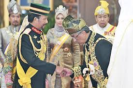 Diharapkan anda semua boleh memberikan sokongan terhadap channel. Pahang Sultan Installed As Malaysia S Brunei Darussalam Facebook
