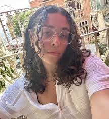 Danielle Hack's Instagram, Twitter & Facebook