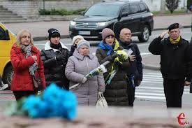 Ми вчилися говорити про себе на весь світ: 75jbupga4pwvpm