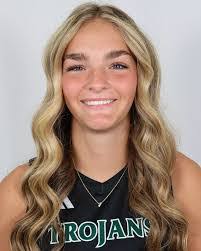 Kiley Smith's Instagram, Twitter & Facebook