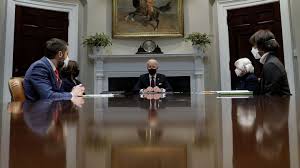 R/cashapp is for discussion hey i'm new to cashapp and i'm wondering it would be possible to receive money through cashapp without a bank account or card?i don't have a credit card or bank. How To Cash Out Your Third Stimulus Check Eip Debit Card As Com