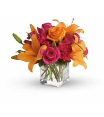 In collaboration with disney, thomas kinkade studios has. This Year S 2020 Thomas Kinkade S Hero S Wel Edmonton Ab Florist