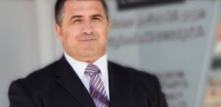 Dežurni krivac za tešanjsko poslovno čudo je lik koji izgleda stvarno  opako, pljunuti Capo dei capi