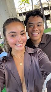 Who can join a balcony cabin