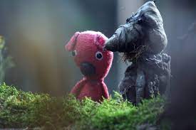 Here's how you say it in ${totallanguages} languages. Kooky Kuky Se Vraci Movie Review Jan Sverak S Delightful Puppet Adventure The Prague Reporter