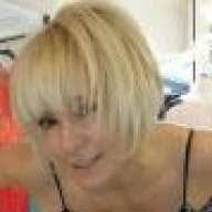 Halının üzerinde çay lekesi bırakılırsa çıkması zorlanacak, lekeyi çıkarmak. Halidaki Lekeleri Nasil Cikarirsiniz Kadinlar Kulubu