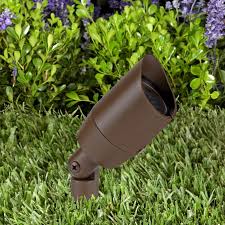 Vista 5006 Uplight Vista S Mr 16 Led Lamps Come In Your Choice Of 4 5w Equivalent To 20w Halogen Landscape Lighting Vista Outdoor Lighting Light In The Dark