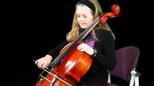 Buying a cello can be a daunting decision, particularly because there are so many elements to take into account. Julia 10 Jahre Erklart Das Cello Youtube