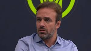 Roger Flores elege adversário implacável no Brasileirão: "Vai te machucar" 