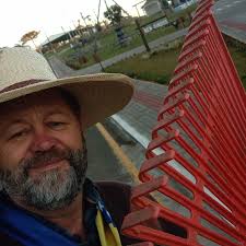 Quem tem amigo não morre pagão!!! Na manhã de sábado, fui buscar o meu novo  barbicacho, onde o mesmo teve o feitio pela família do meu nobre amigo  guasqueiro Renato Prestes (Tucano),