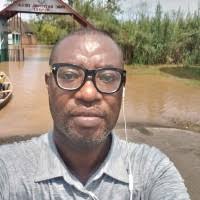 9100+ perfiles de «Alex To»