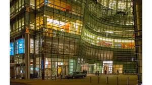 Bloomberg tower is an office building that was built from 2001 until 2005. Iconic Glass Skyscraper In New York The Bloomberg Tower Or 731 Lexington Skyscraper Lexington Avenue Tower