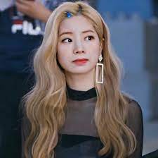 Dahyun Blonde Hair Kpop Kpop Girls Blonde Hair