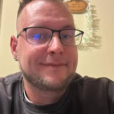 ⚠️Please send me a message or comment here first so I know whos available  to accept the invite. I can only invite 5 people at a time. I can invite  another 5