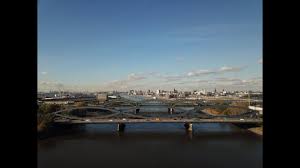 The hotel is set close to haken zollhafen and within 500 metres of elbbrucken underground station. Hamburg Elbbrucken Entenwerder Park Und Holiday Inn Hotel Youtube
