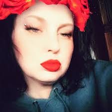 Marcy Perry's Instagram, Twitter & Facebook