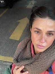 Nos 60 anos de @tvglobo eu agradeço a oportunidade de ter vivido essa duas  personagens tão especiais que me fizeram amar e sofrer tanto e aprender  muito sobre elas, mas especialmente sobre