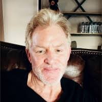 Scott Lefever's Instagram, Twitter & Facebook