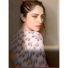 85 3k Likes 1 049 Comments Neelam Muneer Khan Neelammuneerkhan On Instagram In 2020 Tie Dye Top Dyed Tops Pakistani Actress