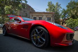 Bijuteriile reusesc sa gaseasca un echilibru in termeni de materiale si design: Autovit Ro PrezintÄ Primul Exemplar Ferrari Gtc4 Lusso T Importat In Romania