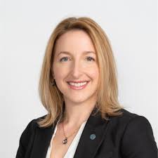 🎉 La FMSQ est heureuse de souligner le premier anniversaire de service d'Eli  Dubois, conseiller principal au bureau du président. Travaillant et  investi, Eli est le bras droit du président à la… |