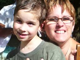 Lydie ROBLES, 61 ans (GOUSSAINVILLE, PARIS)