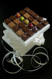Olivier Bajard Meilleur Ouvrier De France De Patisserie Collection Bonbons Chocolat 2012 Chocolate Shop Luxury Chocolate Chocolatier
