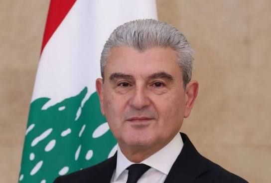 وزير الصناعة، جو عيسى الخوري