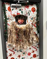 Dentistry's Door! 🦷 Make sure to give your favourite door a like to cast  your vote! 🎄