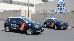 Desde el comando central de la policía nacional bolivariana, en el sector los venados, dimos palabras de aliento a nuestros. La Policia Nacional De Granada Se Equipa Con Once Nuevos Vehiculos