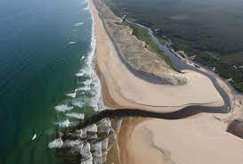 Les plus belles plages des landes avec près de 110 kilomètres de sable fin qui s'étendent de l'estuaire de la gironde au pays basque, la côte landaise est un territoire unique en europe. Quelle Est La Plus Belle Plage Des Landes Voici Votre Classement