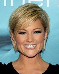 Fine short hairstyles for over 60. 55 Perfect Short Hairstyles For Fine Hair 2021 Trends