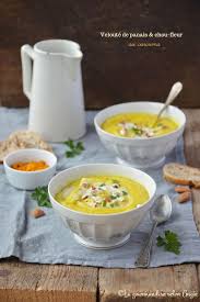 Veloute De Panais Et Chou Fleur Au Curcuma Vegan Veganrecipe Soupe Soup Sansgluten Glutenfree Curcuma Tumeric Choufle Veloute Panais Panais Recette Panais
