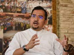 Umno youth chief datuk dr asyraf wajdi dusuki said they want party members to reject hypocrites who have forgotten the party's. Pendidikan Mesti Jadi Zon Bebas Politik Asyraf Wajdi