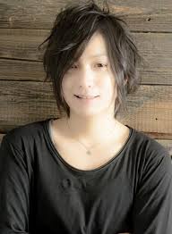 美容室 ヘアスタイル検索サイト ビューティーナビ 前髪長めの無造作ミディアム envy hekmatyar メンズヘアスタイルミディアム メンズ ヘアスタイル ヘアスタイリング