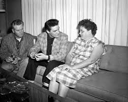 Elvis Presley's Emotional Family Pictures Before Army Enlistment