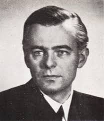 Korvettenkapitän Peter-Erich Cremer