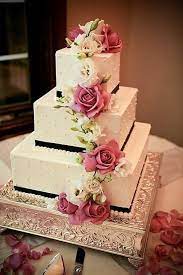 53 Square Wedding Cakes That Wow Wedding Cake Strain Cool Wedding Cakes Wedding Cake Red