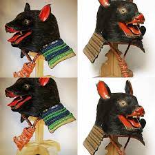 yasuke variously rendered as 弥助 or 弥介 彌助 or 彌介 in different sources b c 1555 1590 was a samurai of african origin who served under