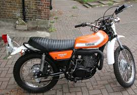 Uk registered with v5, in fantastic original condition. Yamaha Dt400