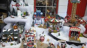 Plateau de saint rambert lyon 9ème, t4 meublé de 88 m², composé d'une entrée séjour, cuisine entièrement équipée, 3 chambres, salle de bain, wc séparé, placards, cellier. Jardin Fleuri Accueil Facebook