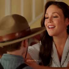 This parallel @erinkrakow 🥰❤️ #wcth #whencallstheheart #fyp  #hallmarkchannel #erinkrakow #viraltiktok #nightchanges #jackthornton  #littlejack