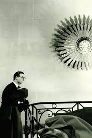 Cristobal Balenciaga S Couture Legacy In 10 Vintage Photos Vogue Paris In 2020 Cristobal Balenciaga Balenciaga Vintage Photos