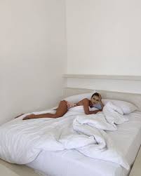 S T A R G I R L On Twitter In 2020 Instagram Aesthetic White Aesthetic Instagram Pictures