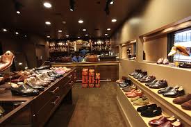 Leather Soul Hawaii Best Men S Shoe Store On The Planet Mens Shoe Stores Best Shoes For Men Shoe Store