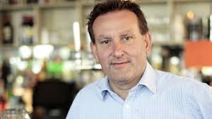 Clive Watson's Instagram, Twitter & Facebook