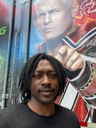 What to know about Monday Night Raw live?