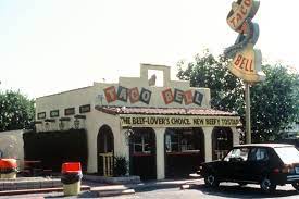 Taco Bell 1 7112 Firestone Boulevard Downey Photo From The Taco Bell Corporate Archives Taco Bell Vintage Restaurant Downey California